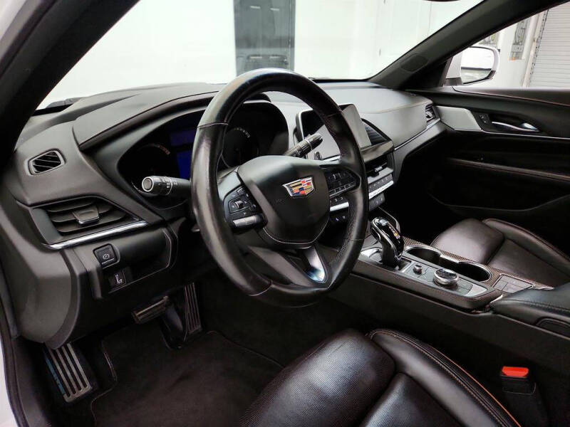 2022 Cadillac CT4-V