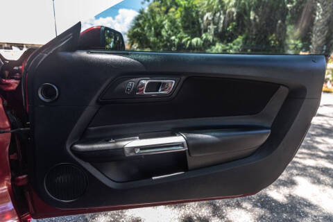 2015 Ford Mustang V6