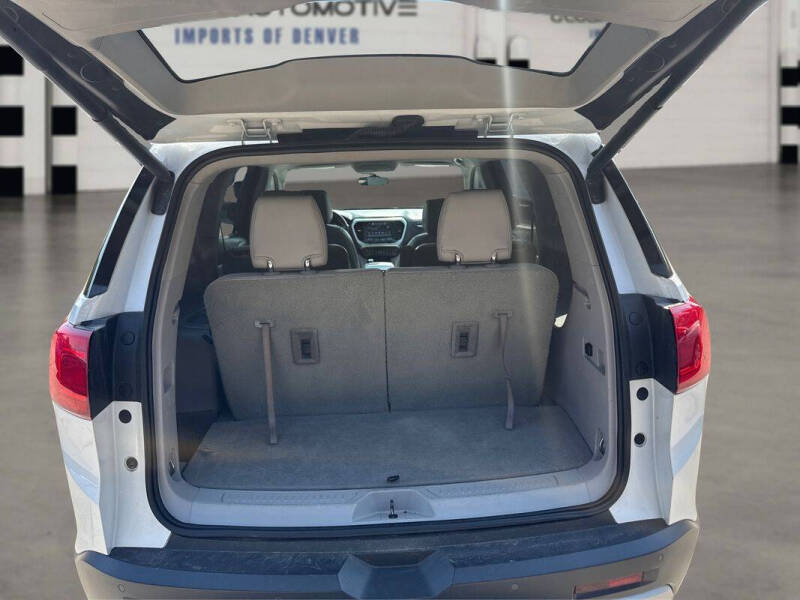 2019 GMC Acadia SLT-1