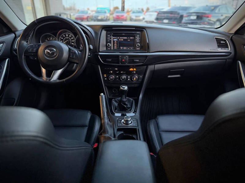2015 Mazda MAZDA6 i Touring