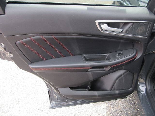 2021 Ford Edge ST-Line