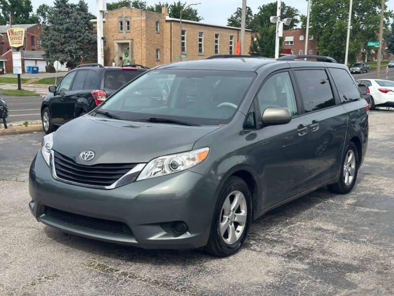 2014 Toyota Sienna
