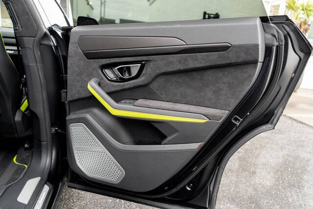 2021 Lamborghini Urus