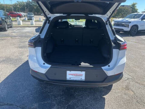 2026 Chevrolet Equinox EV LT 2