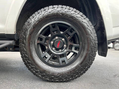 2017 Toyota 4Runner SR5