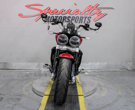 2022 Triumph Rocket 3 GT 221