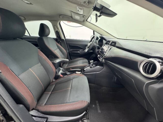 2020 Nissan Versa SR