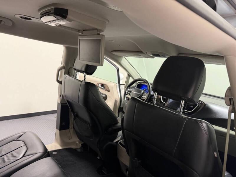2018 Chrysler Pacifica Touring L