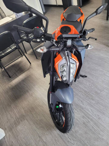 2023 KTM 390 Duke