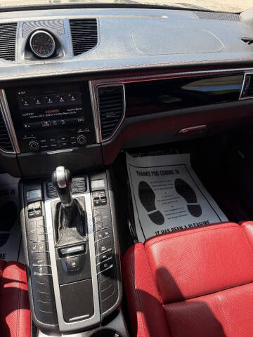 2018 Porsche Macan