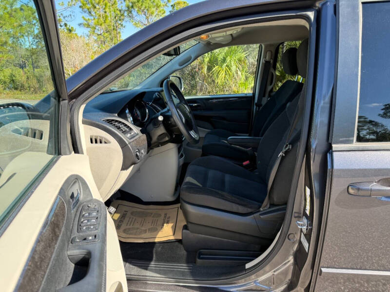 2017 Dodge Grand Caravan SE