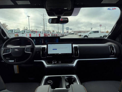 2025 Ford Expedition Tremor