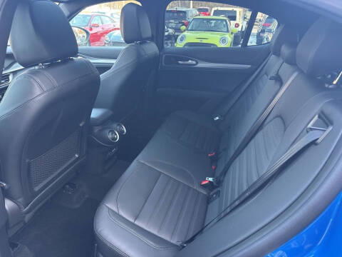 2025 Alfa Romeo Stelvio