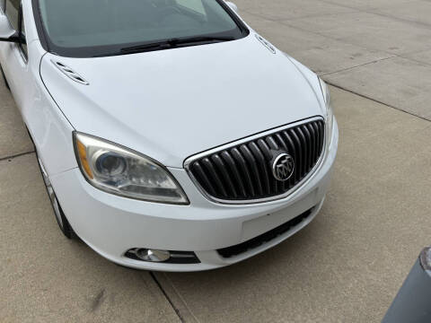 2012 Buick Verano Leather Group
