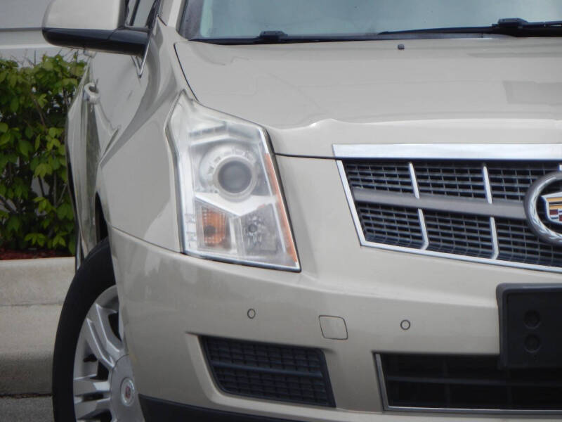 2011 Cadillac SRX Luxury Collection
