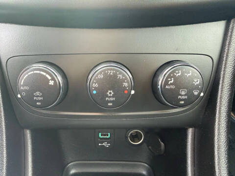 2012 Dodge Avenger SXT