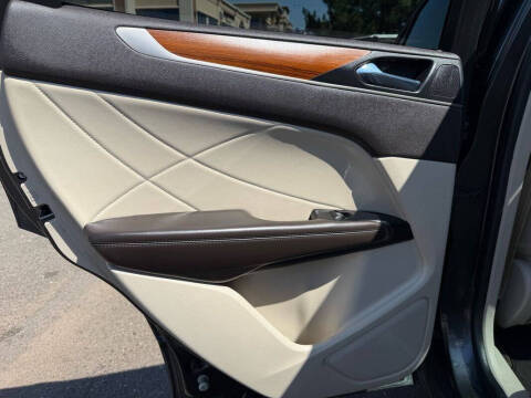 2017 Lincoln MKC Select