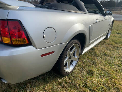2001 Ford Mustang SVT Cobra