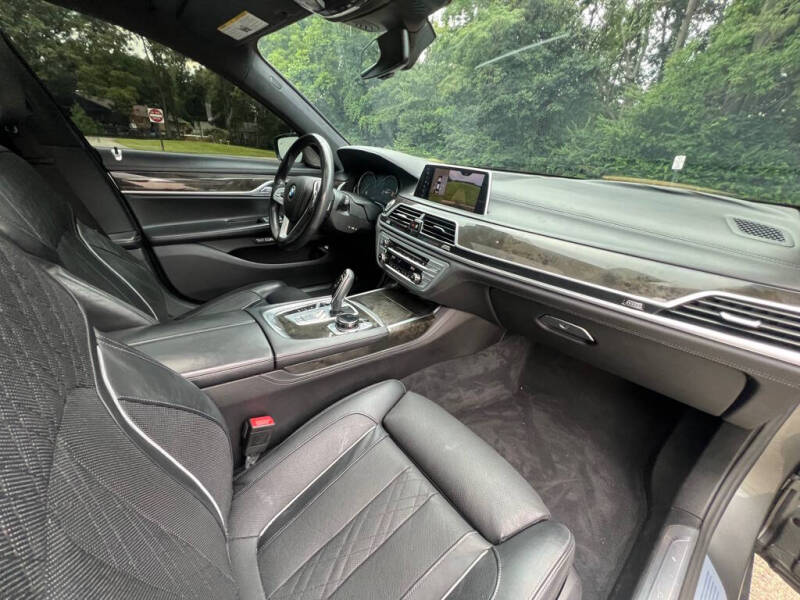 2016 BMW 7 Series 750i