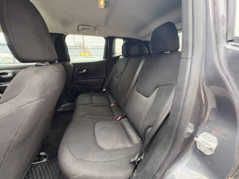 2023 Jeep Renegade Latitude