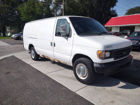 2004 Ford E-Series E-250