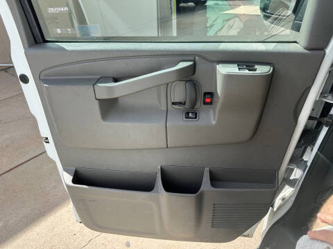 2018 Chevrolet Express 2500