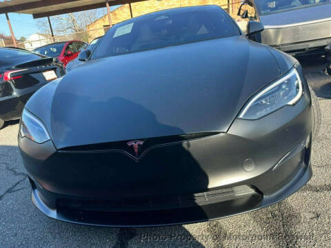 2025 Tesla Model S Plaid