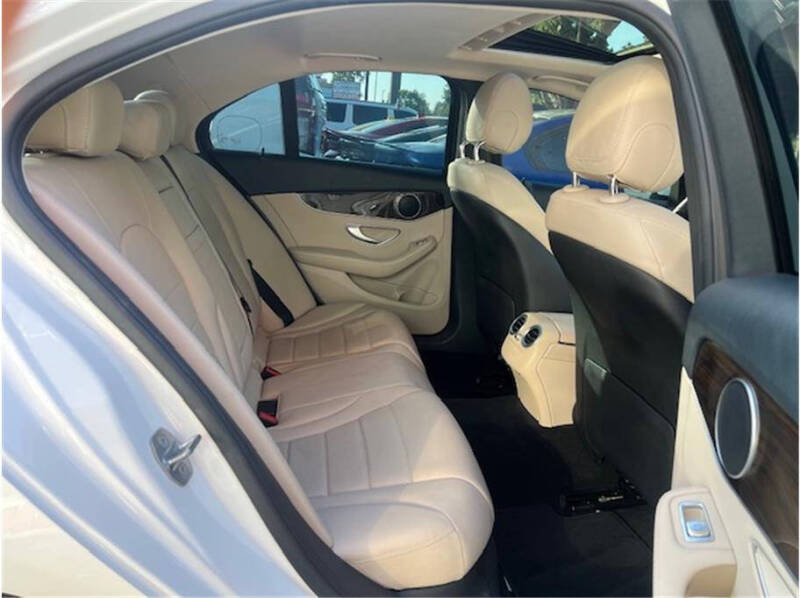 2020 Mercedes-Benz C-Class C 300