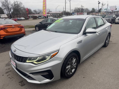 2019 Kia Optima LX