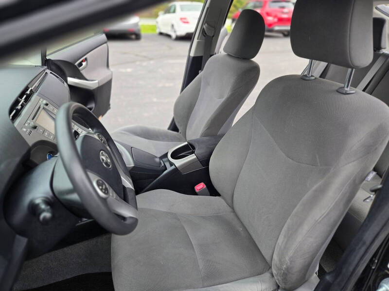 2012 Toyota Prius Five