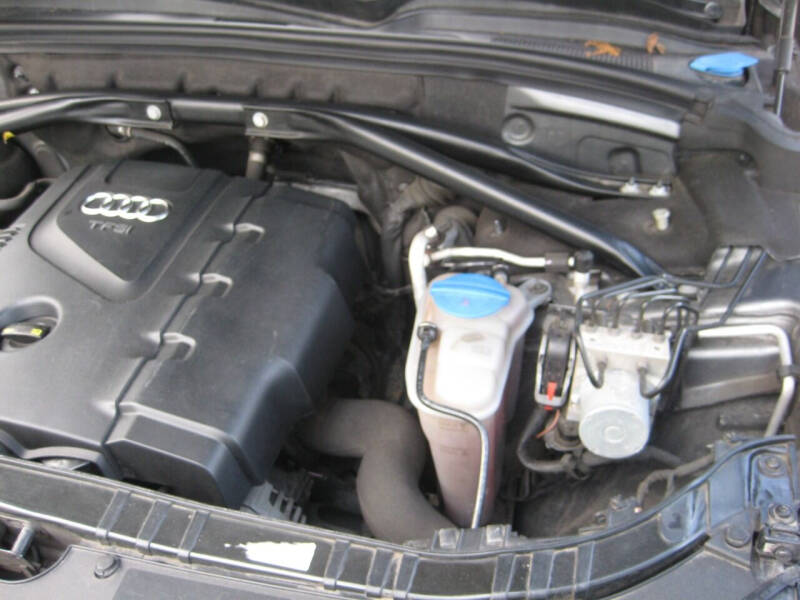 2017 Audi Q5 2.0T quattro Premium Plus