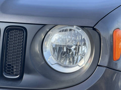 2017 Jeep Renegade Altitude