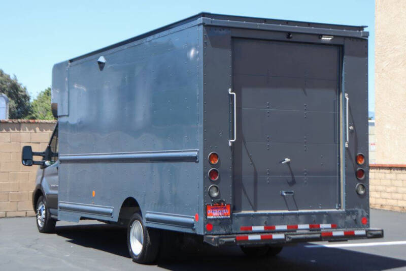 2022 Ford Transit
