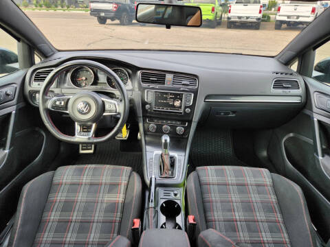 2016 Volkswagen Golf GTI SE