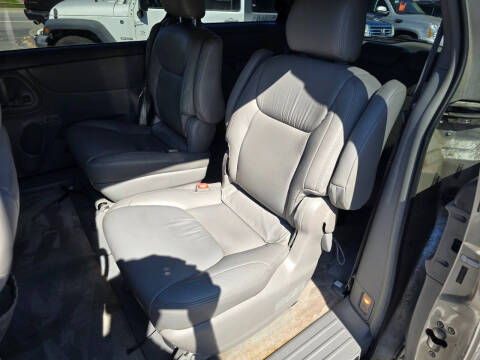 2007 Toyota Sienna CE 7-Passenger