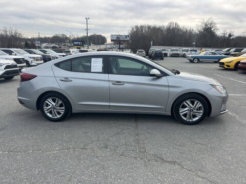 2020 Hyundai Elantra