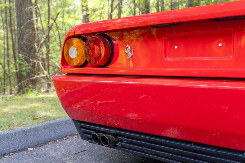 1989 Ferrari Mondial T