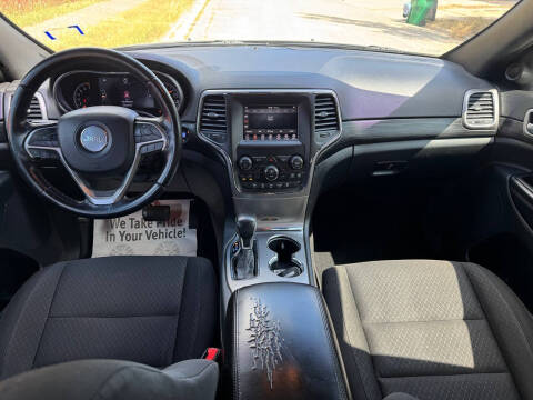 2020 Jeep Grand Cherokee Laredo E