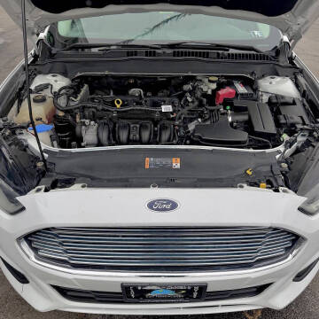 2014 Ford Fusion S