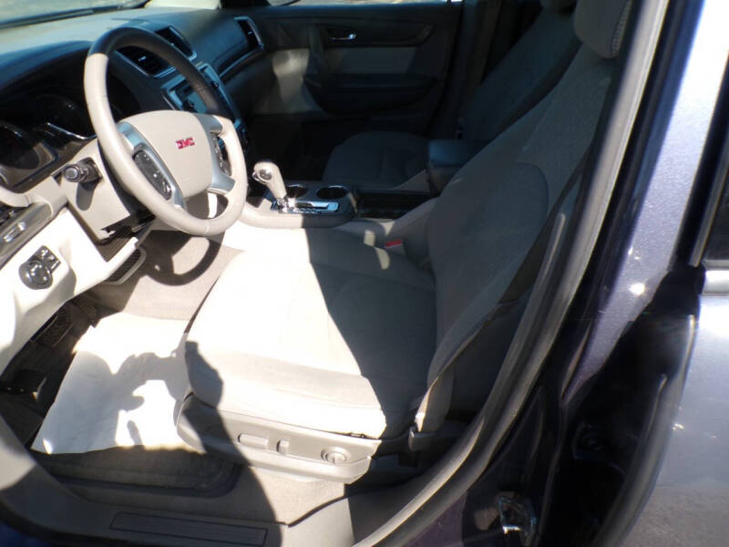 2014 GMC Acadia SLE-2