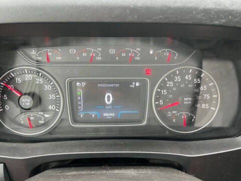 2021 International MV607