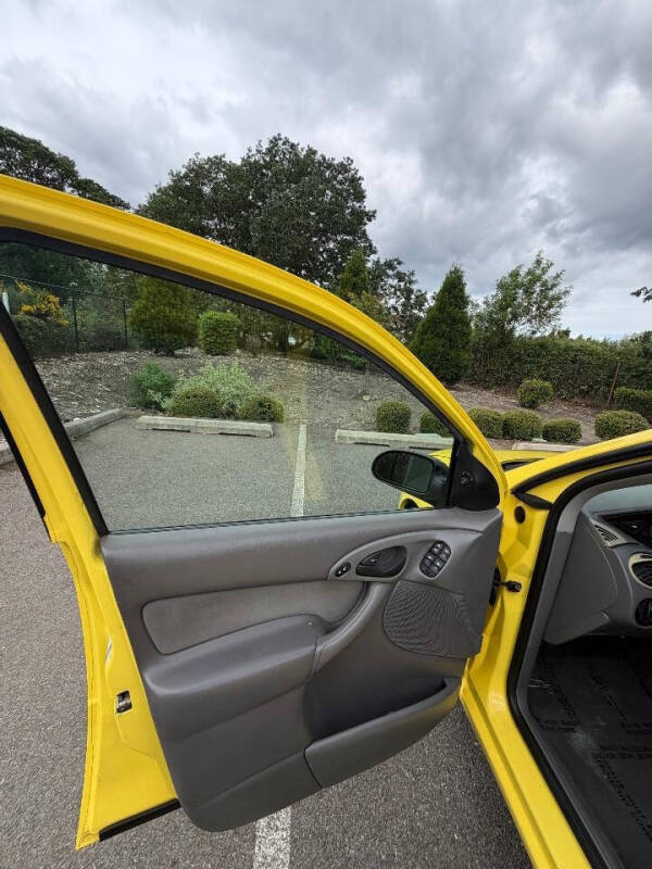 2002 Ford Focus ZX5