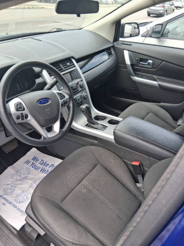 2014 Ford Edge SE