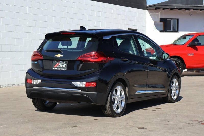 2021 Chevrolet Bolt EV LT