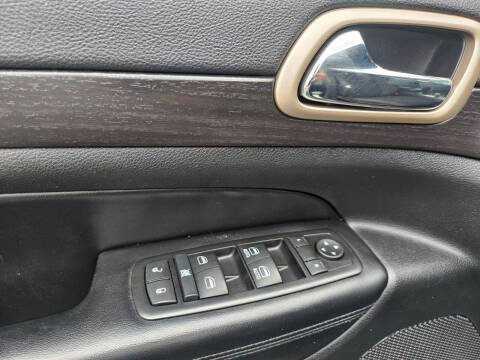 2015 Jeep Grand Cherokee Laredo