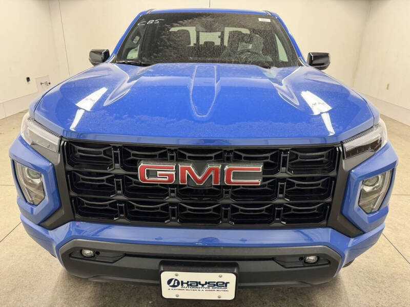 2025 GMC Canyon Elevation