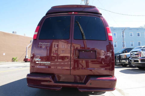 2011 Chevrolet Express 1500