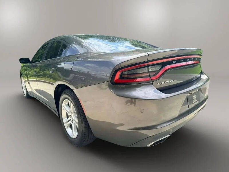 2015 Dodge Charger SE