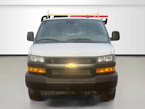 2024 Chevrolet Express 2500