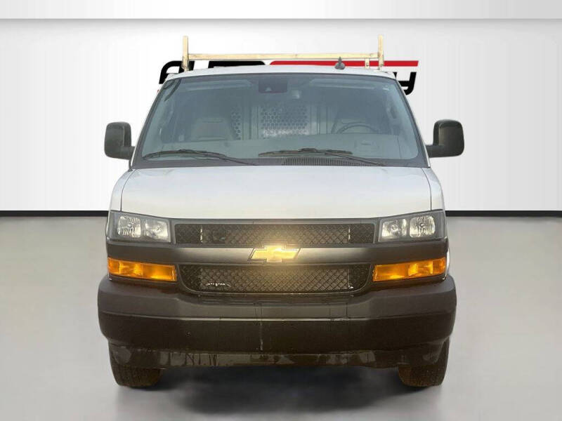 2024 Chevrolet Express 2500